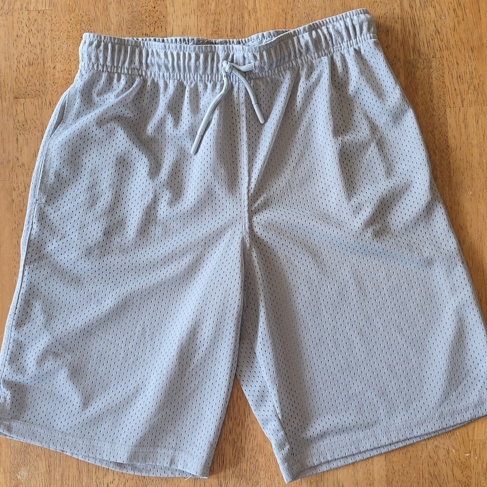 Athletic Works | Boy's | Gray | Mesh Shorts w/ Drawstring | Size XL (14-16)